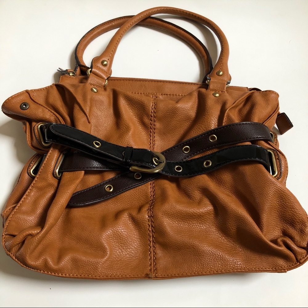 Melle Blanco Vegan Leather Buckle Trim Bag